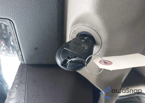 2010 Dodge Ram 1500 Laramie z USA, uszkodzony, nr VIN 1D7RV1GT0AS173964